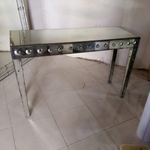 FI 04016 table antique furniture